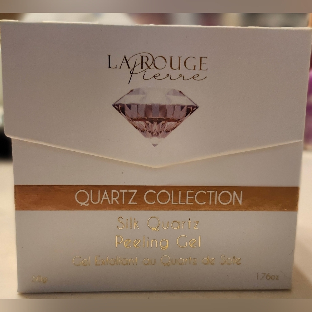 NIB-Silk Peeling Gel-La Rouge Pierre Quartz Collection